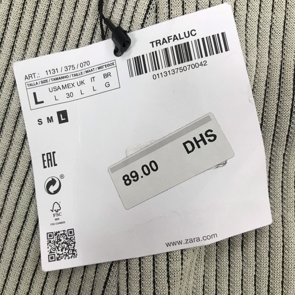 Zara shorts - Picture 4 of 4